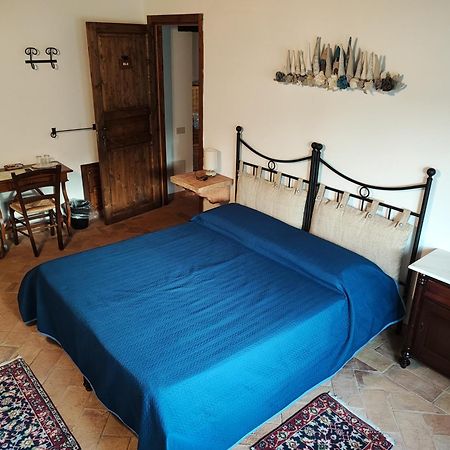 Casale Le Orme Acomodação com café da manhã Todi Exterior foto