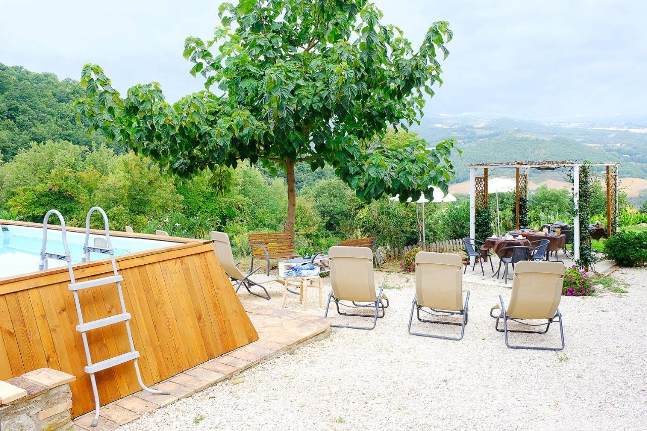 Casale Le Orme Acomodação com café da manhã Todi Exterior foto